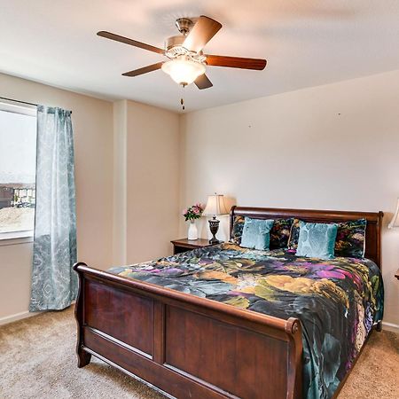 Central Carson City Townhome, 1 Mi To Downtown! Kültér fotó